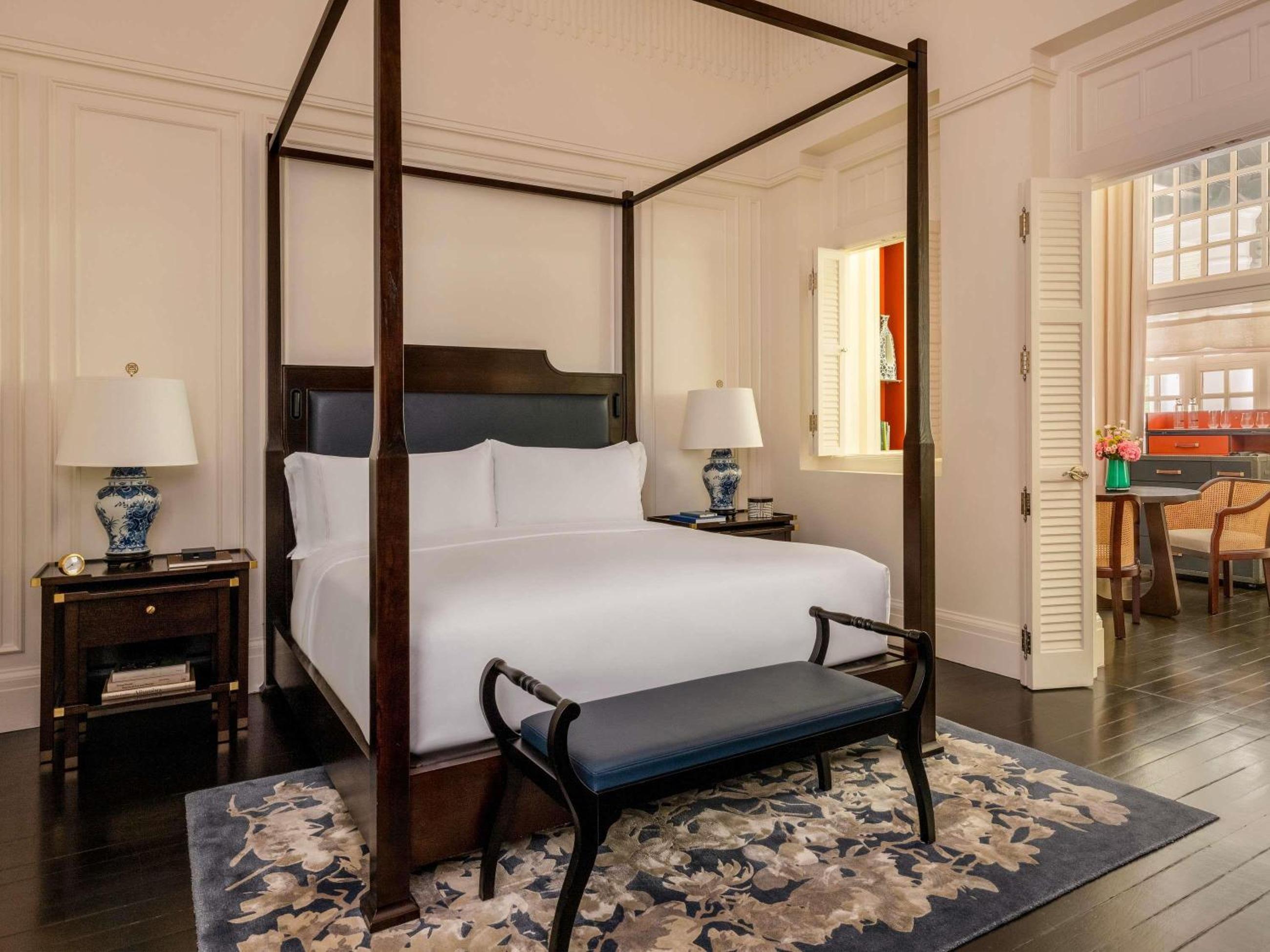 Suite Palm Court amb Llit Extragran a Raffles Singapore